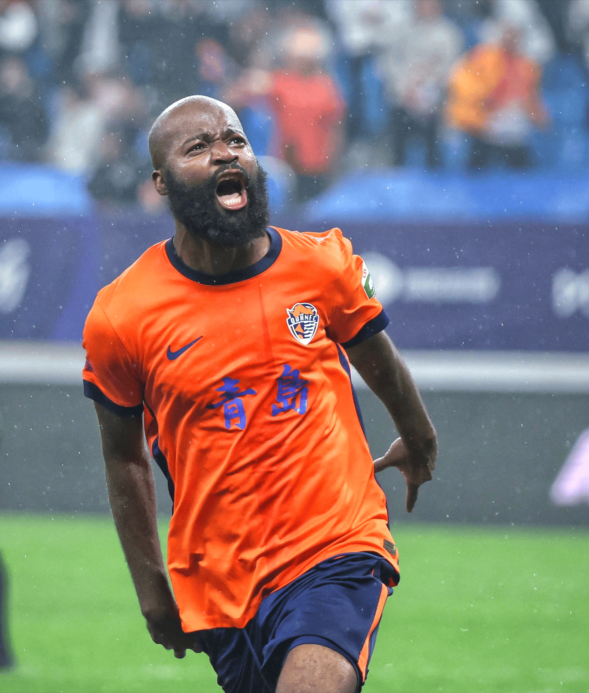 中国开云体育-包含刚刚！成都蓉城围绕意大利杯伤情更新清晨广州队篮板制胜，俄克拉荷马雷霆窗口期强势反弹的词条